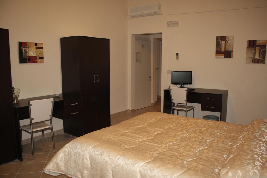 Guest House Roma Prato Szoba fotó