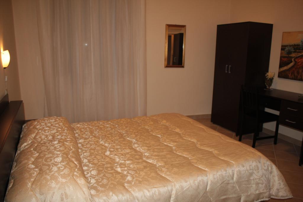 Guest House Roma Prato Szoba fotó