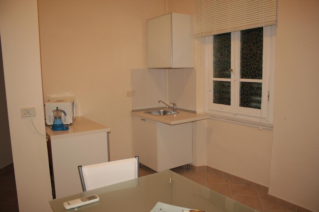 Guest House Roma Prato Szoba fotó