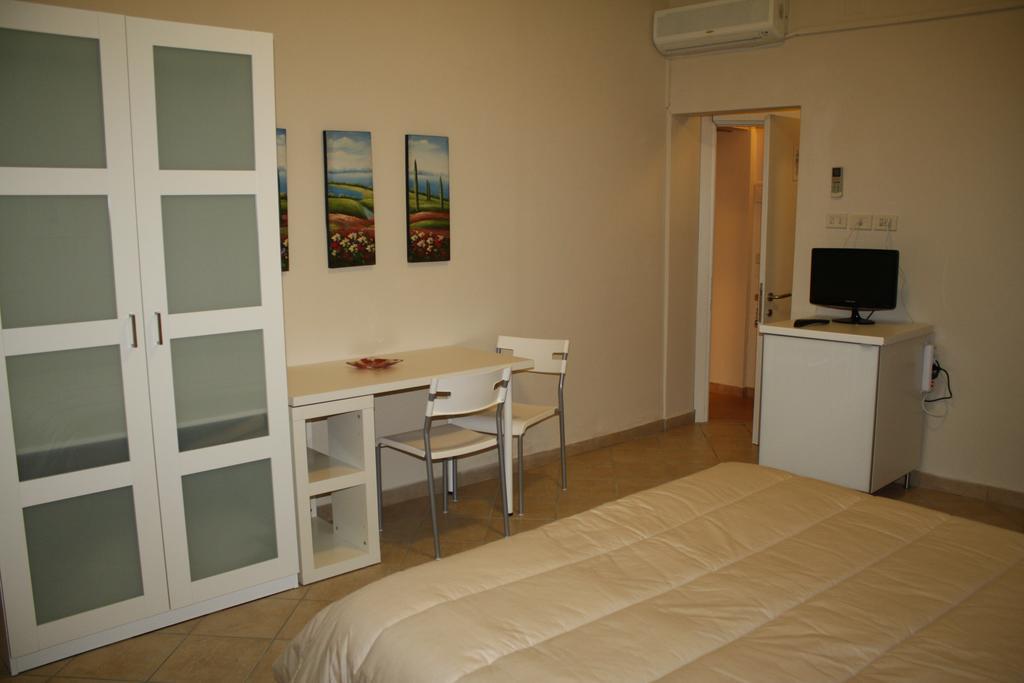 Guest House Roma Prato Szoba fotó
